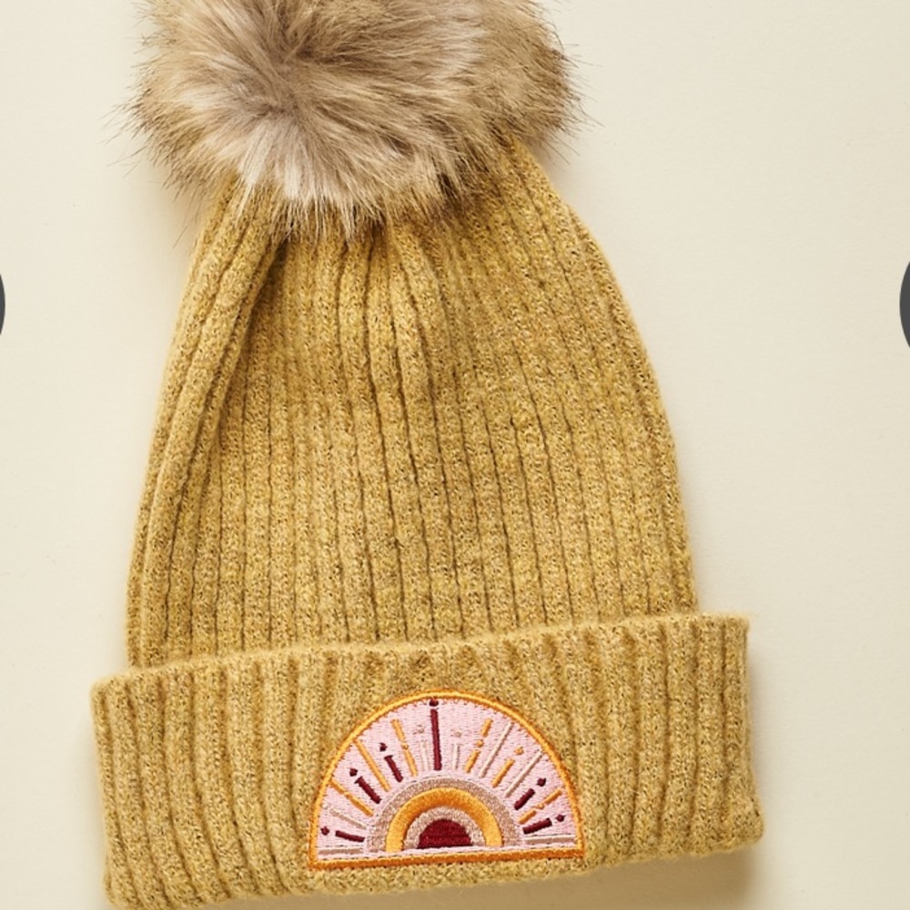 NWOT Virginia Wolf Sunray Beanie